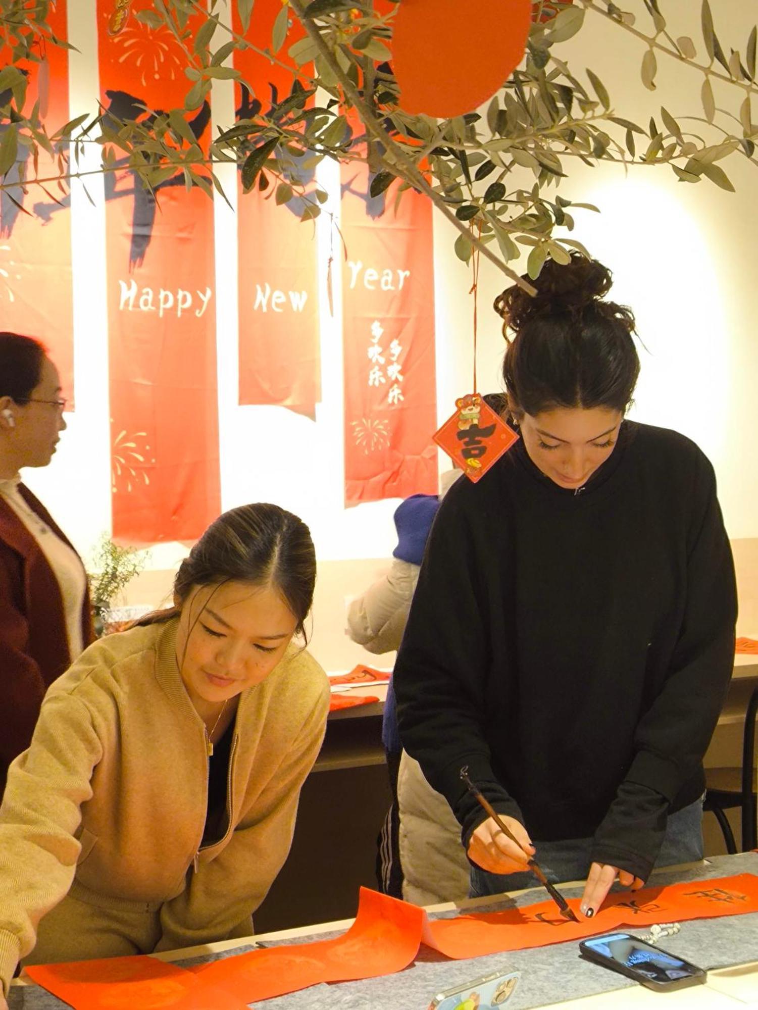 Hi Cozy International Youth Hostel East Nanjing Road & The Bund - Free Gym 上海 外观 照片